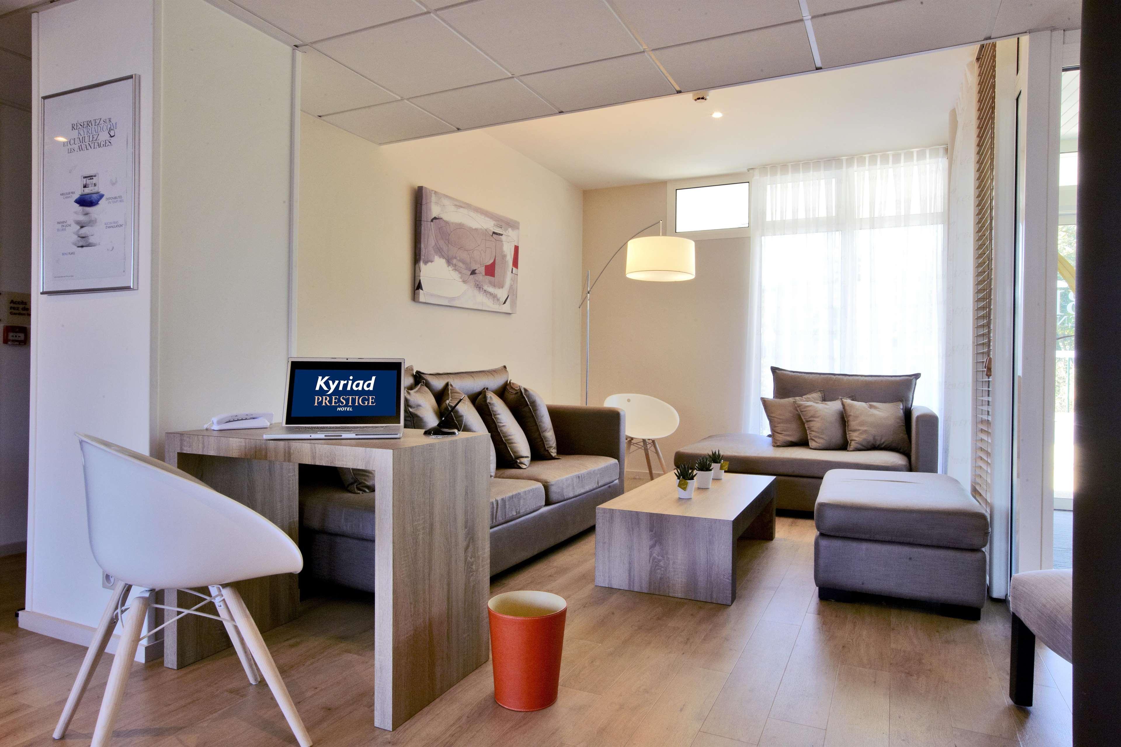 Kyriad Prestige Vannes Centre-Palais Des Arts Экстерьер фото
